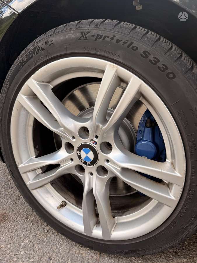 BMW 335, Универсал