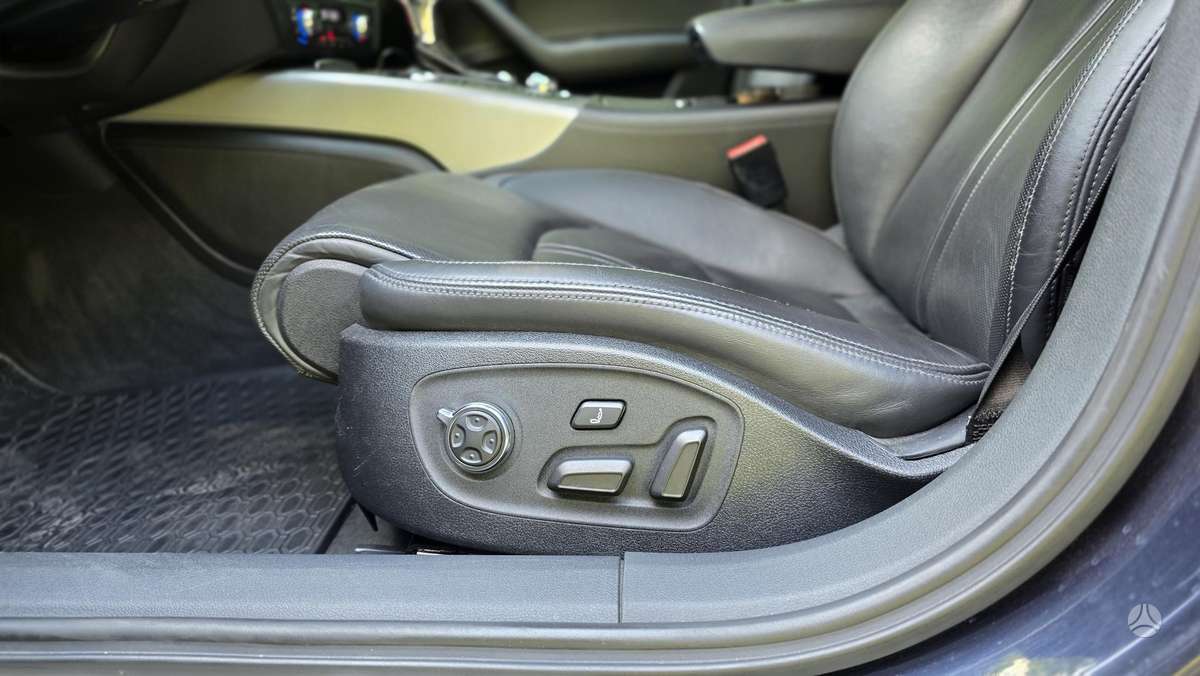 Audi A6 allroad, 3.0 l., Универсал