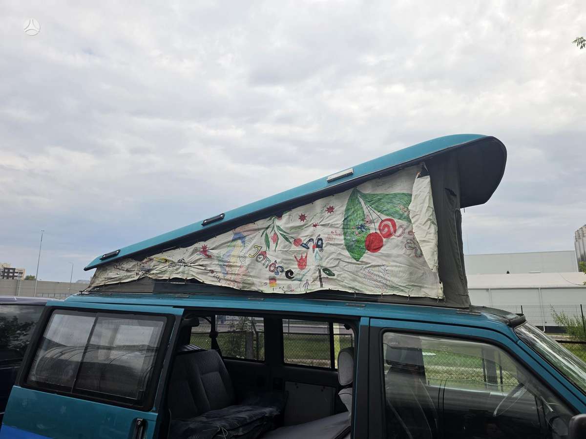 Volkswagen Multivan - 5