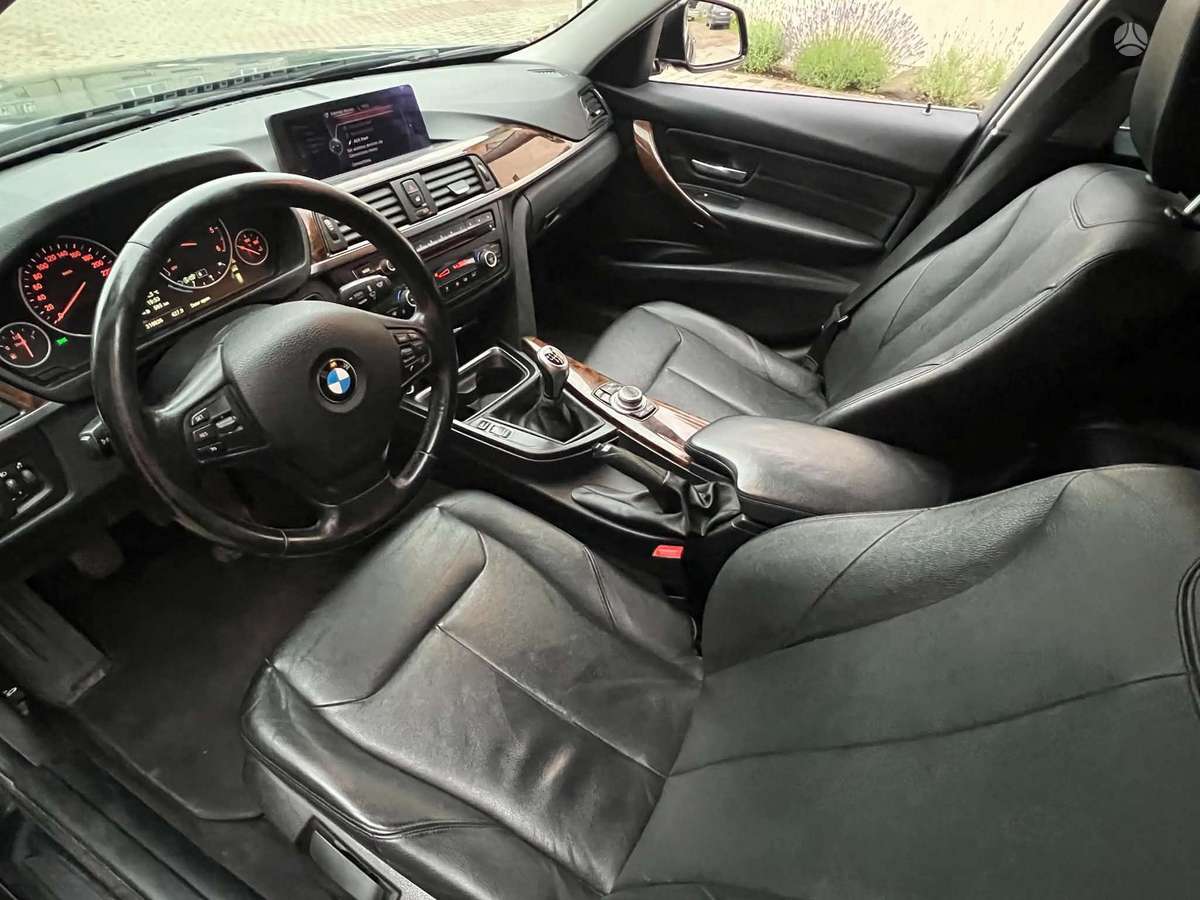 BMW 318, 2.0 l., wagon