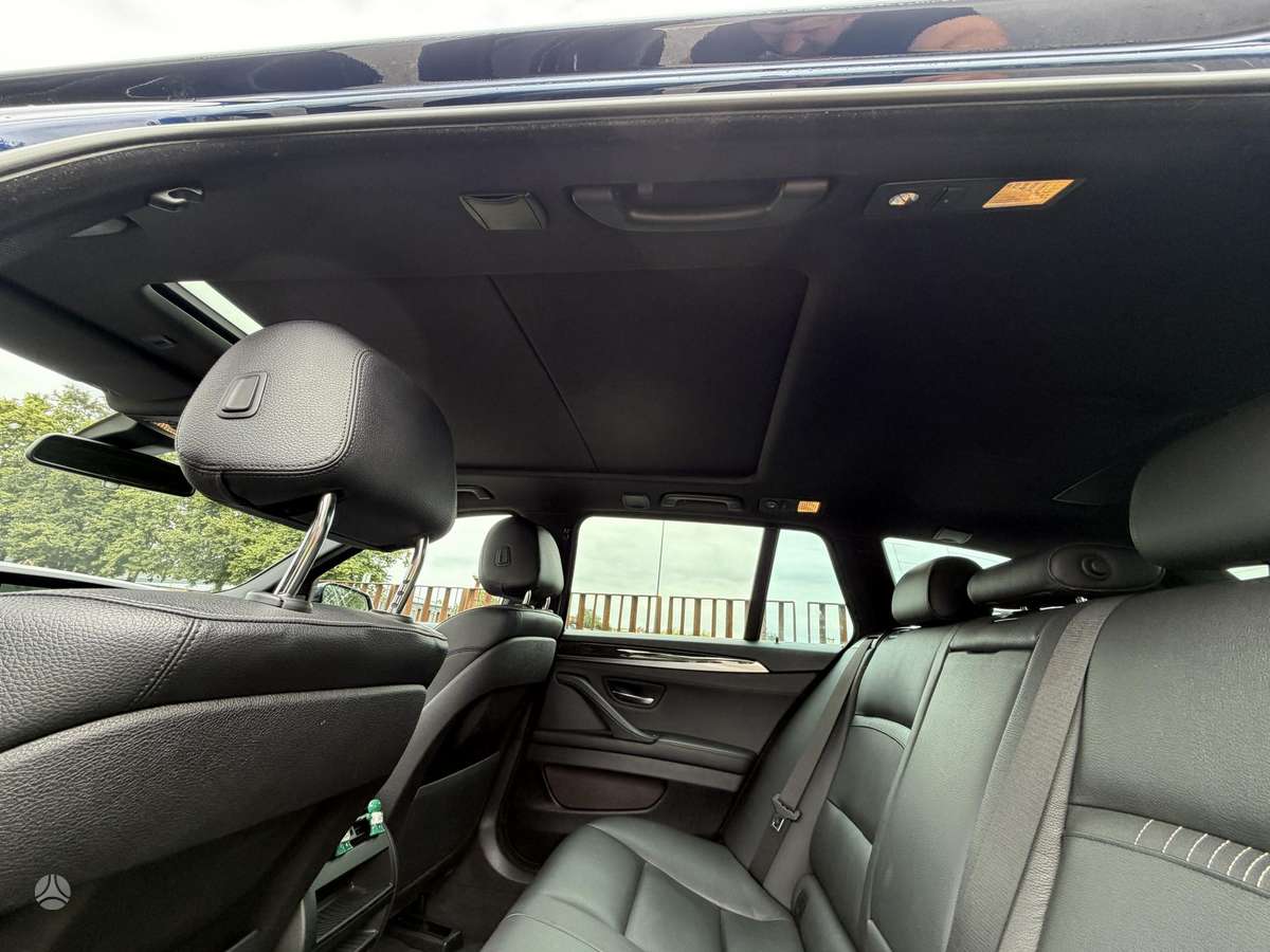 BMW 520, 2.0 l., wagon