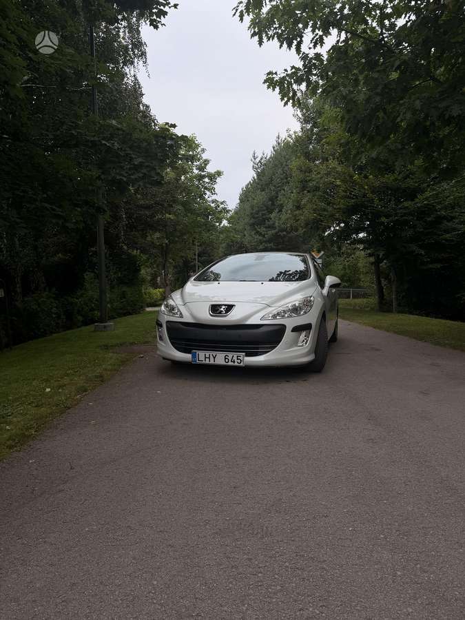 Peugeot 308 - 1
