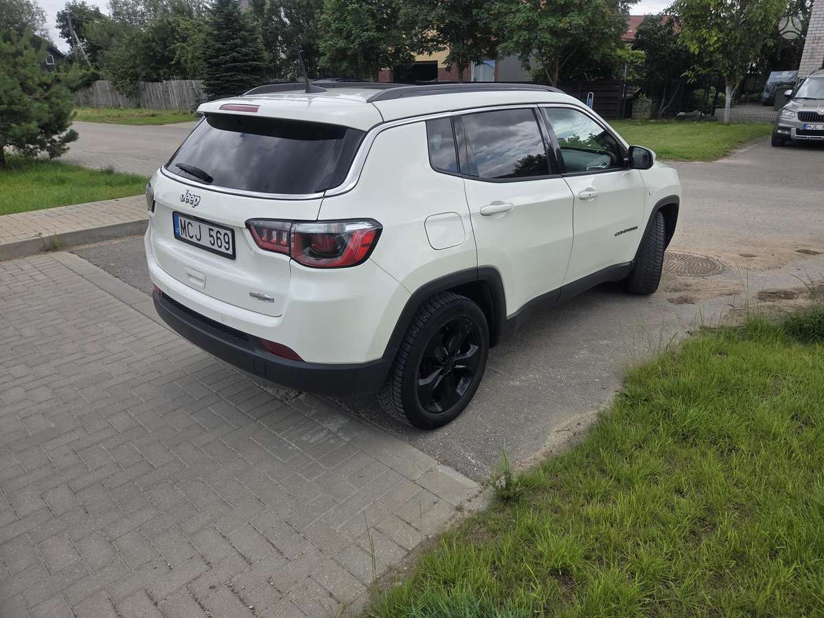 Jeep Compass, 2.4 l., Внедорожник / Кроссовер