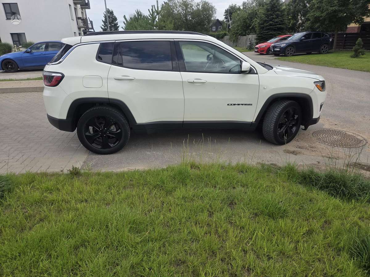 Jeep Compass, 2.4 l., Внедорожник / Кроссовер