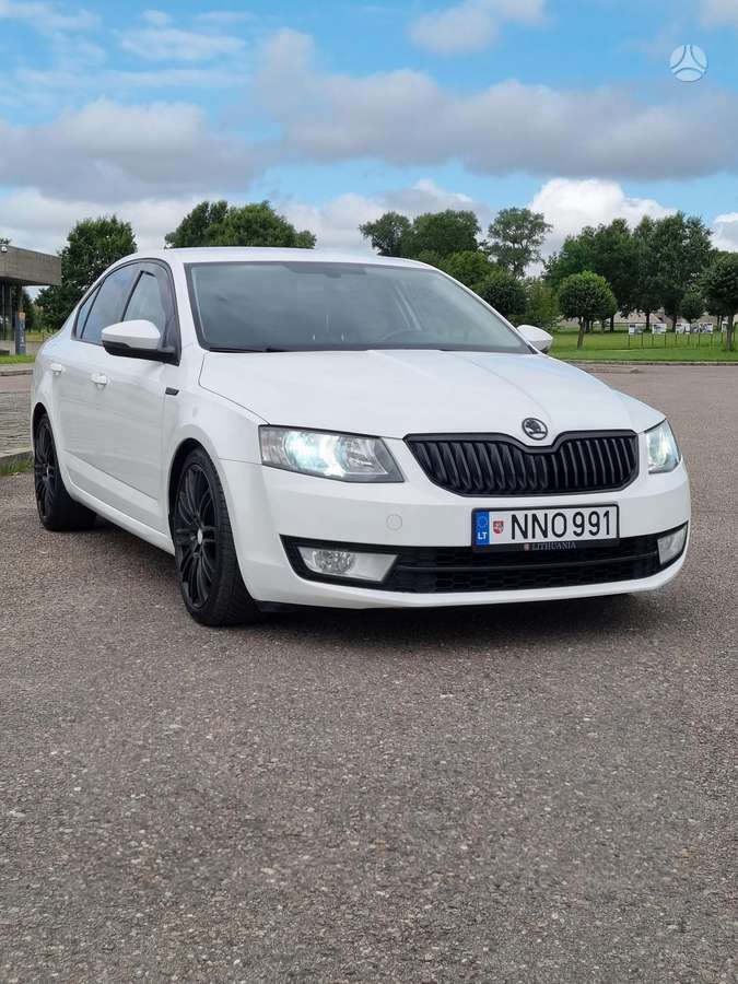 Skoda Octavia, 1.6 l., hatchback