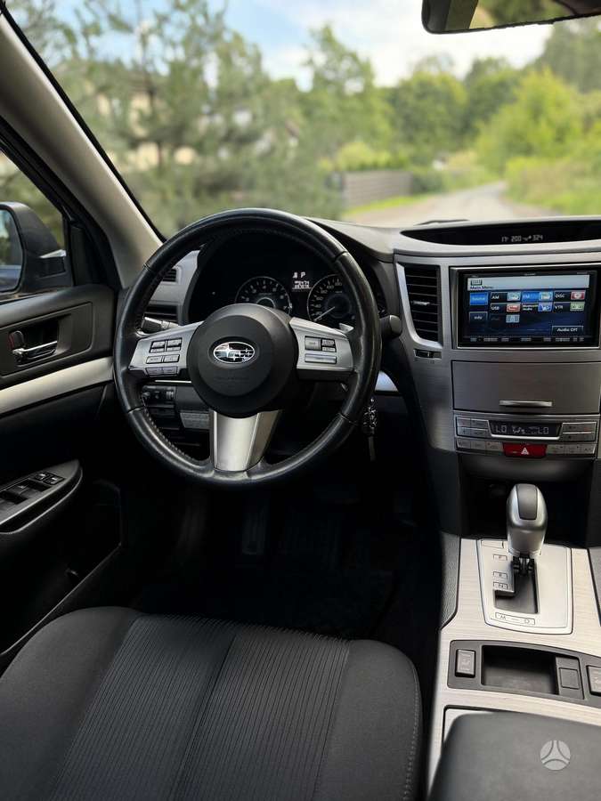 Subaru Legacy, 2.5 l., Седан