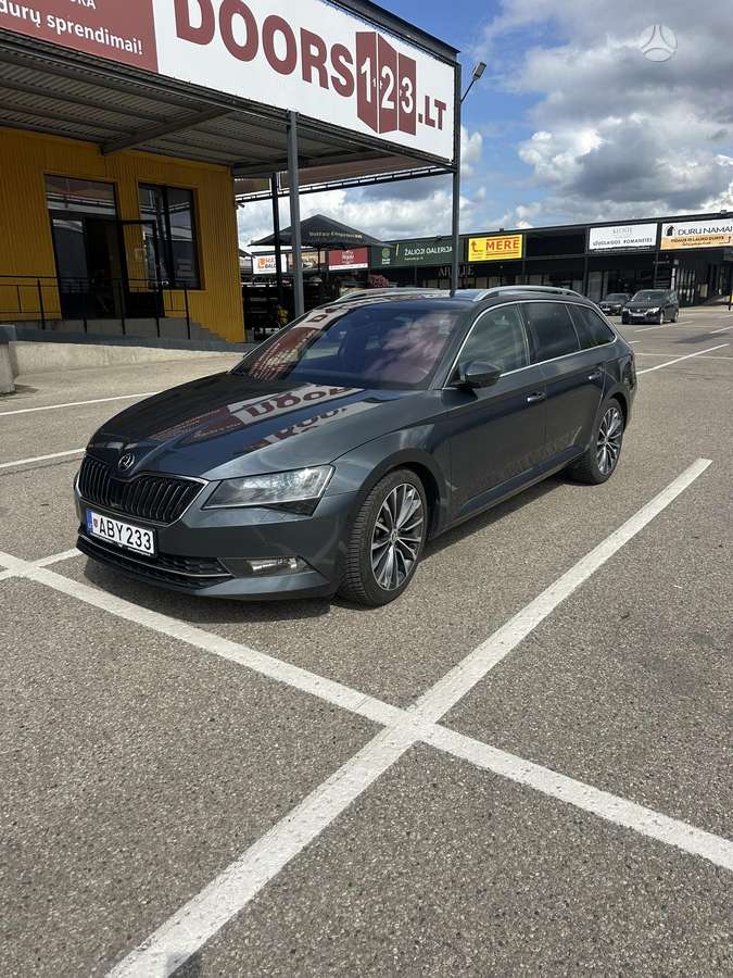 Skoda Superb, 2.0 l., wagon