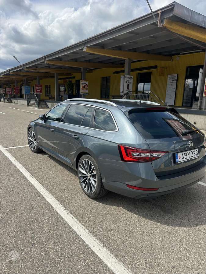 Skoda Superb, 2.0 l., Универсал