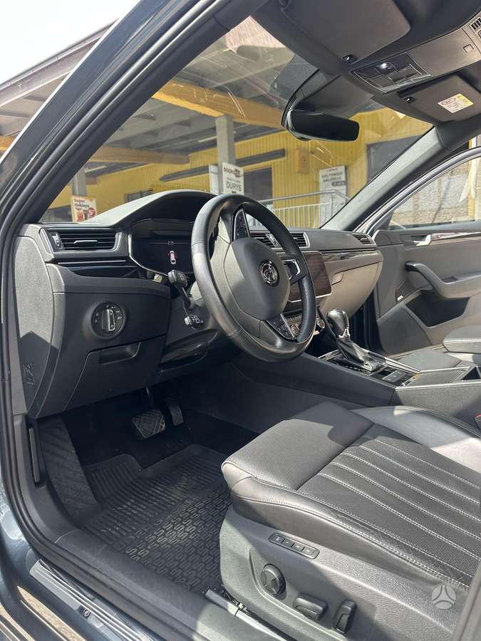 Skoda Superb, 2.0 l., wagon
