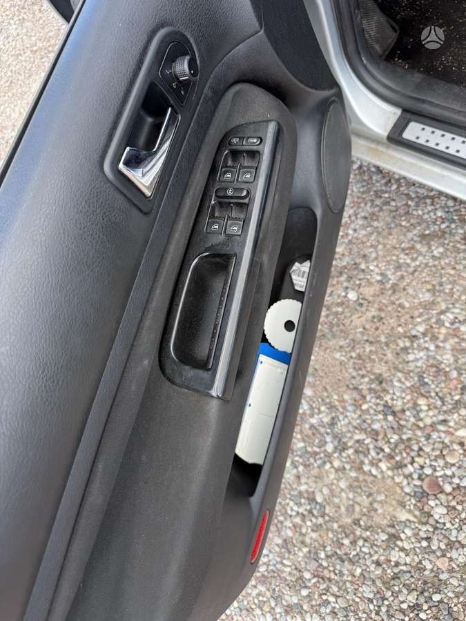 Volkswagen Golf - 11