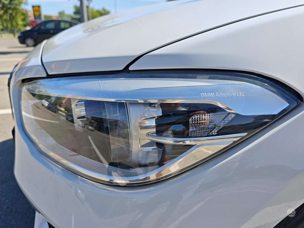 BMW 120, 2.0 l., hatchback