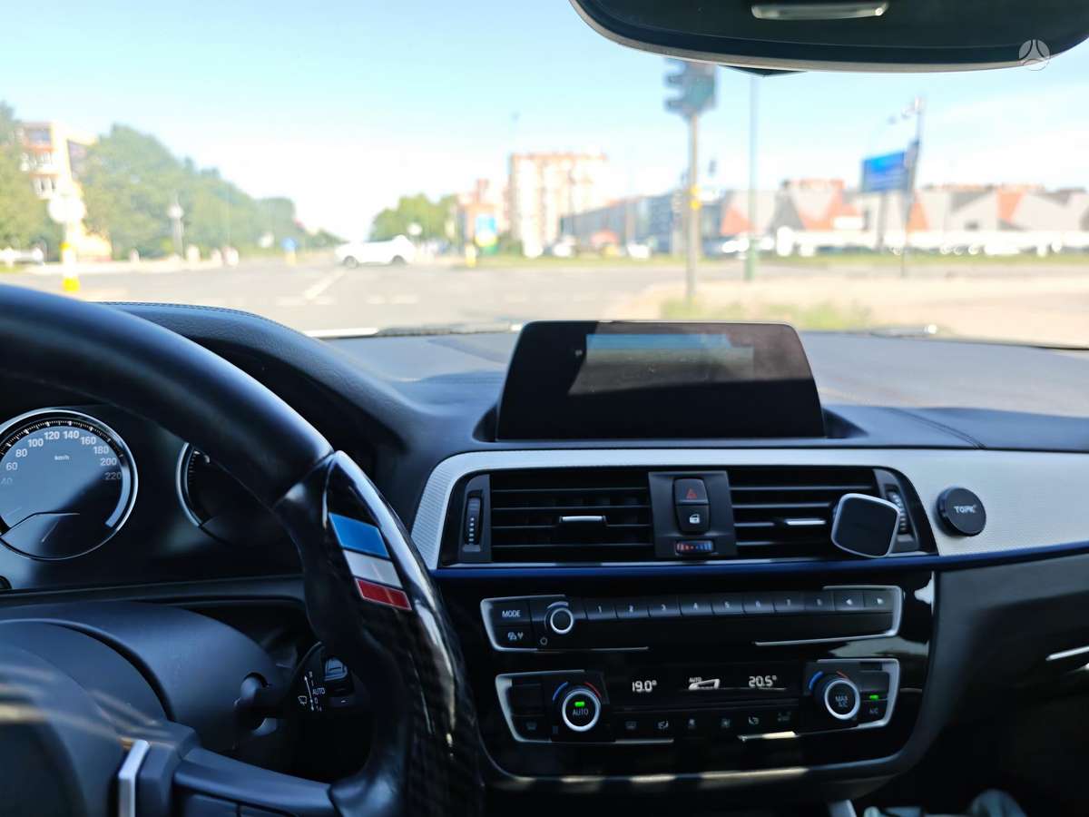 BMW 120, 2.0 l., Хэтчбек