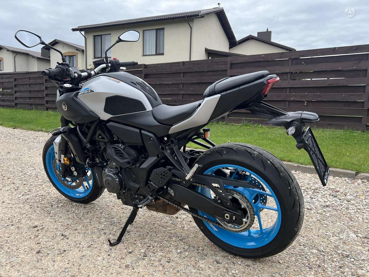 Yamaha MT 07 700cc, street / classic