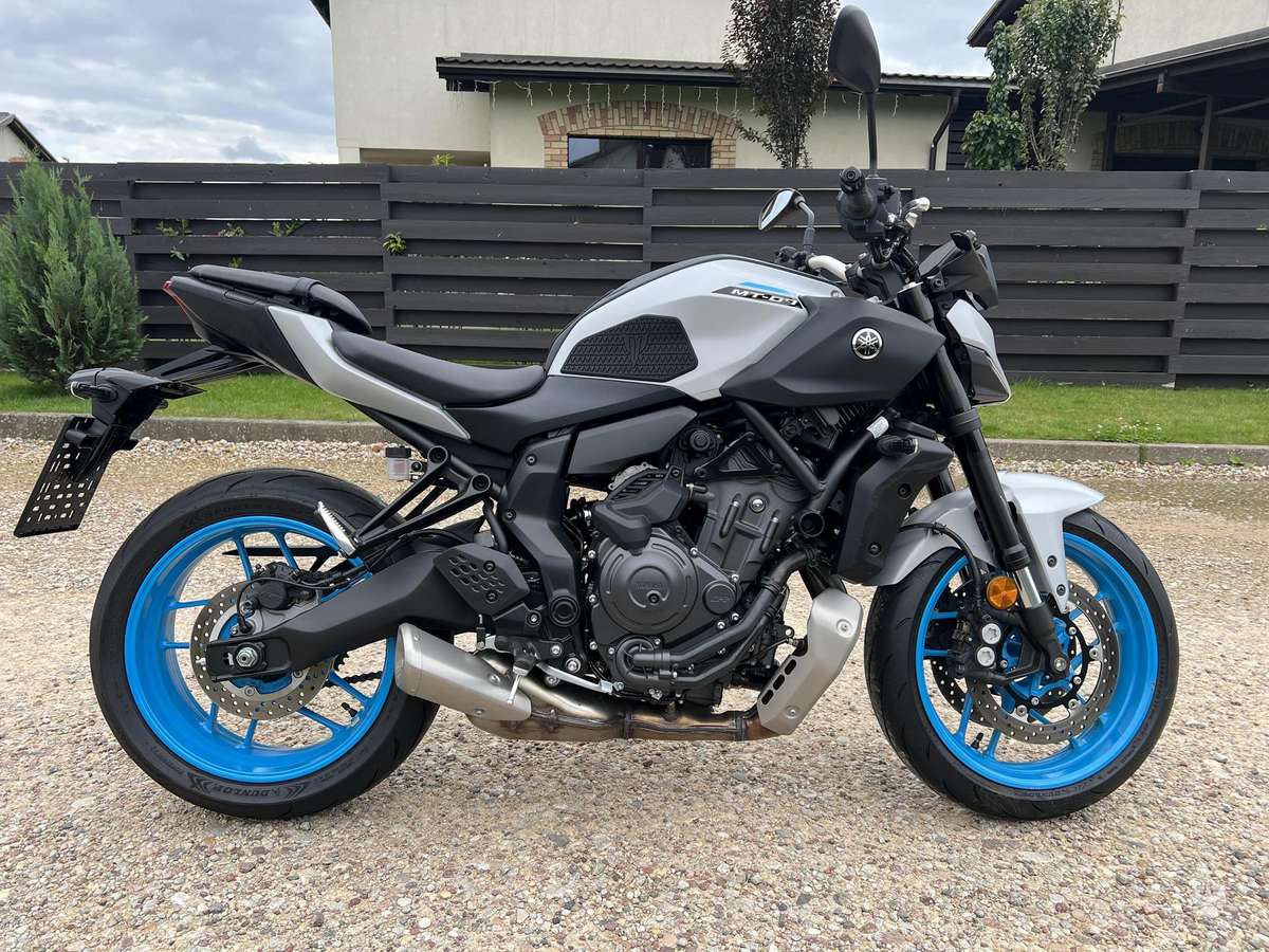 Yamaha MT 07 700cc, street / classic