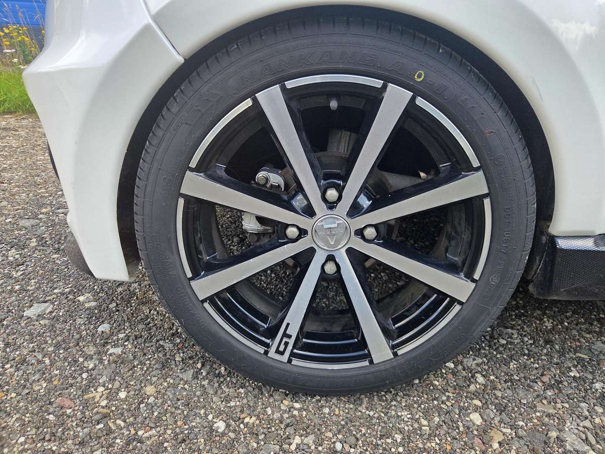 Aixam GTI, Хэтчбек