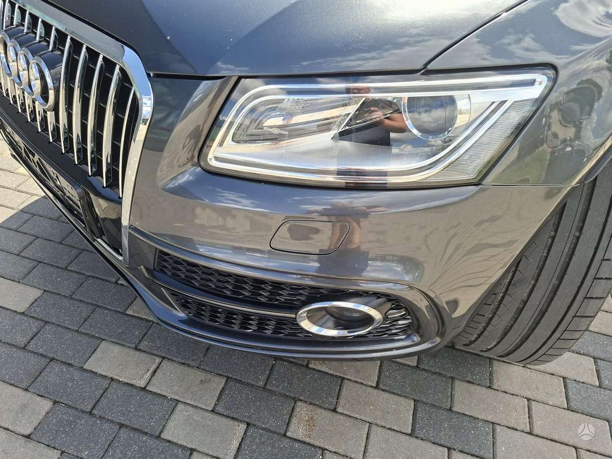 Audi Q5, 3.0 l., hatchback