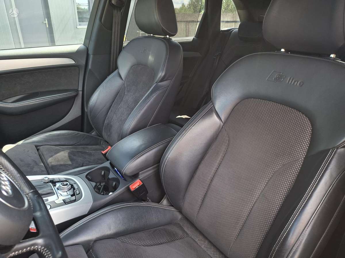 Audi Q5, 3.0 l., hatchback