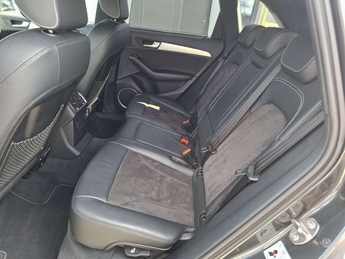 Audi Q5, 3.0 l., hatchback