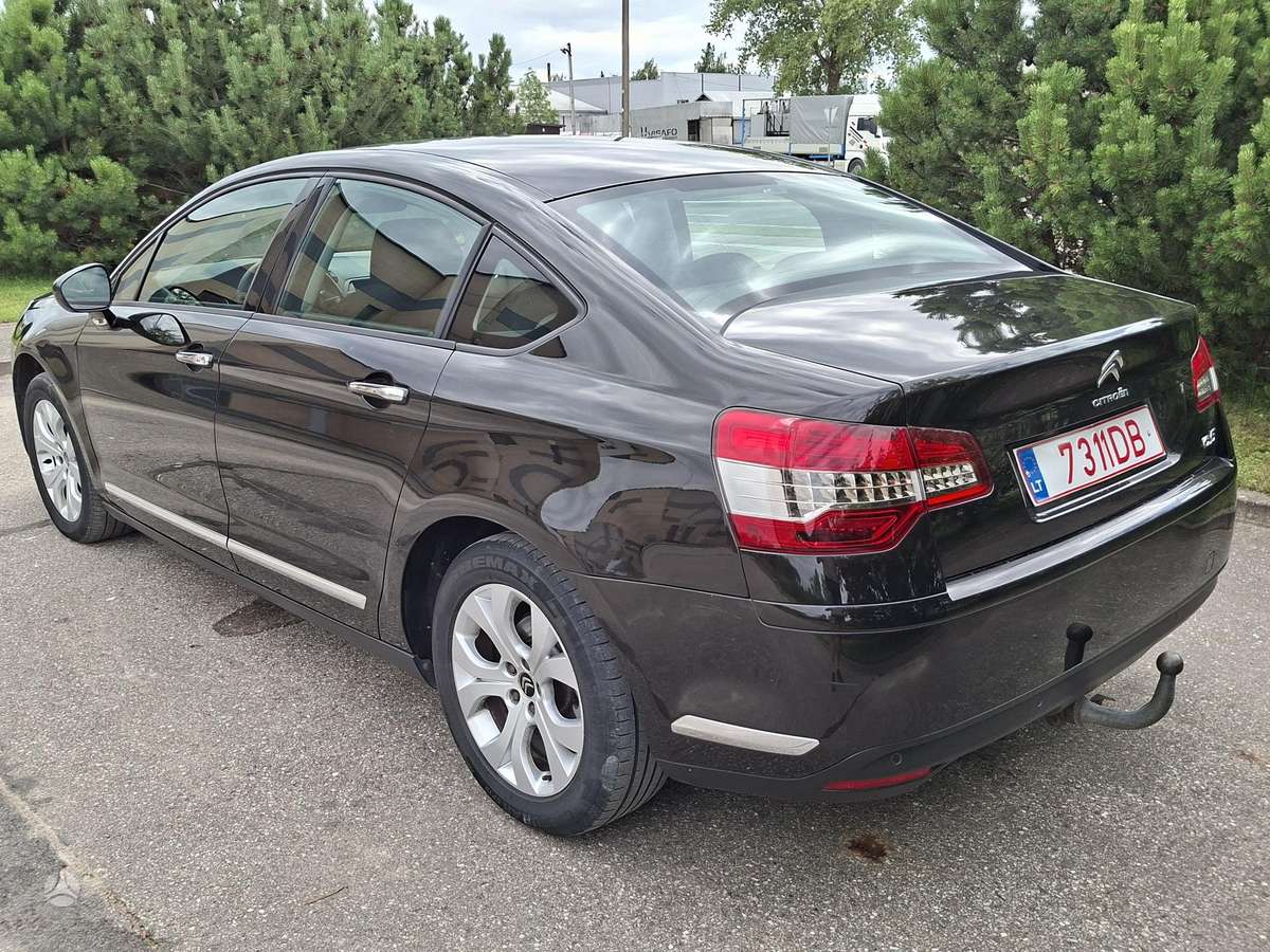 Citroen C5, 1.6 l., Седан