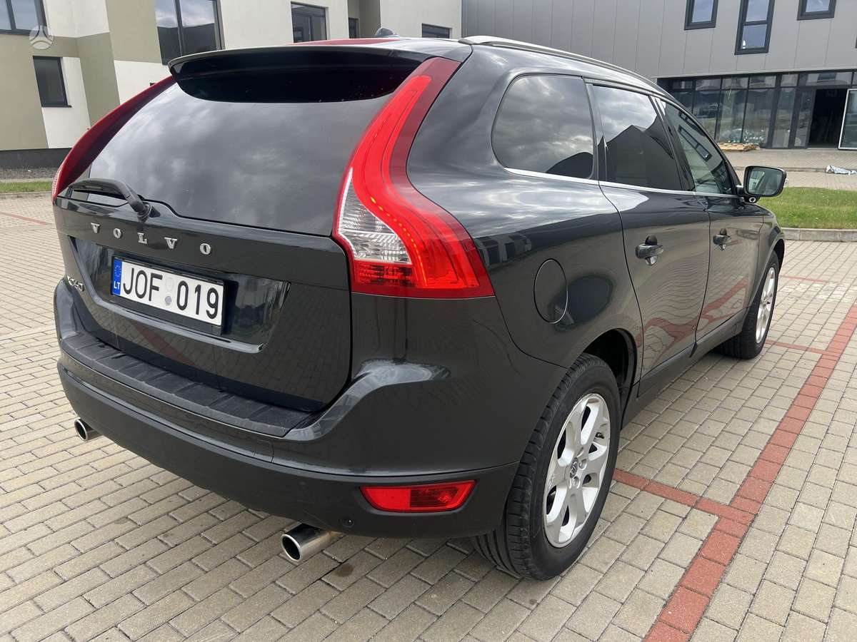 Volvo XC60 - 4