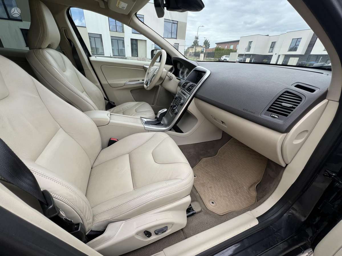 Volvo XC60 - 9