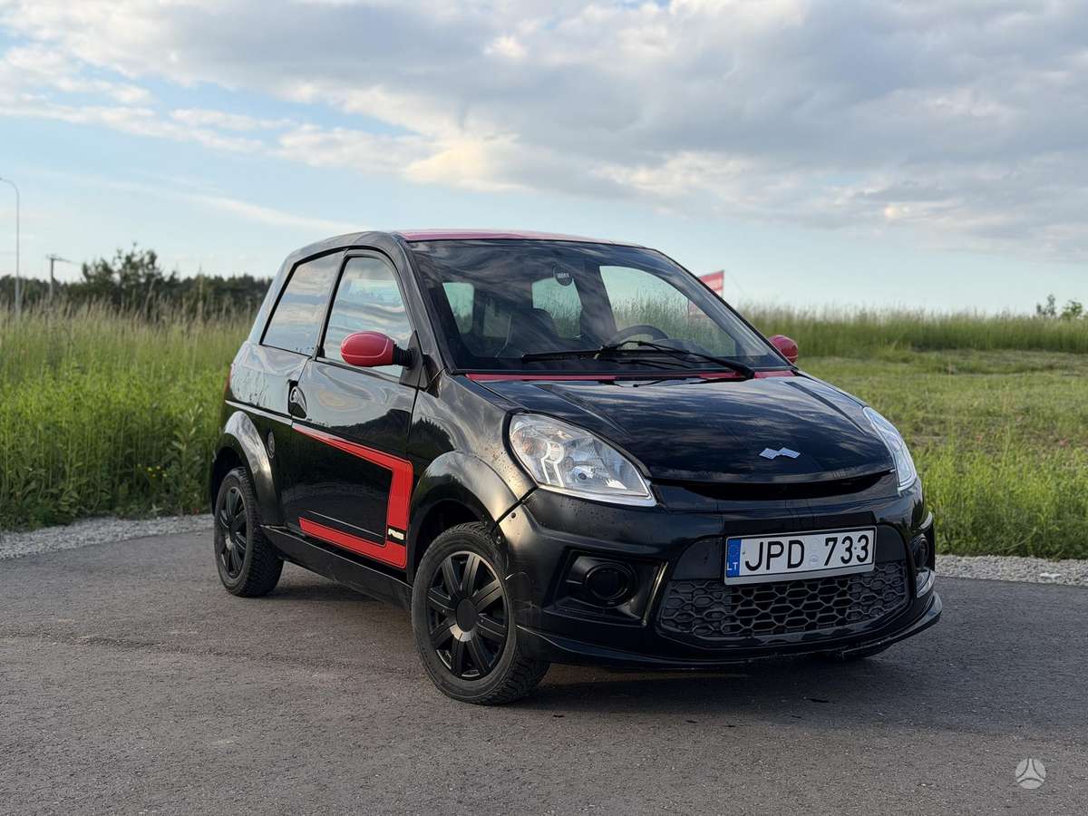 Ligier ixo, 0.5 l., hatchback
