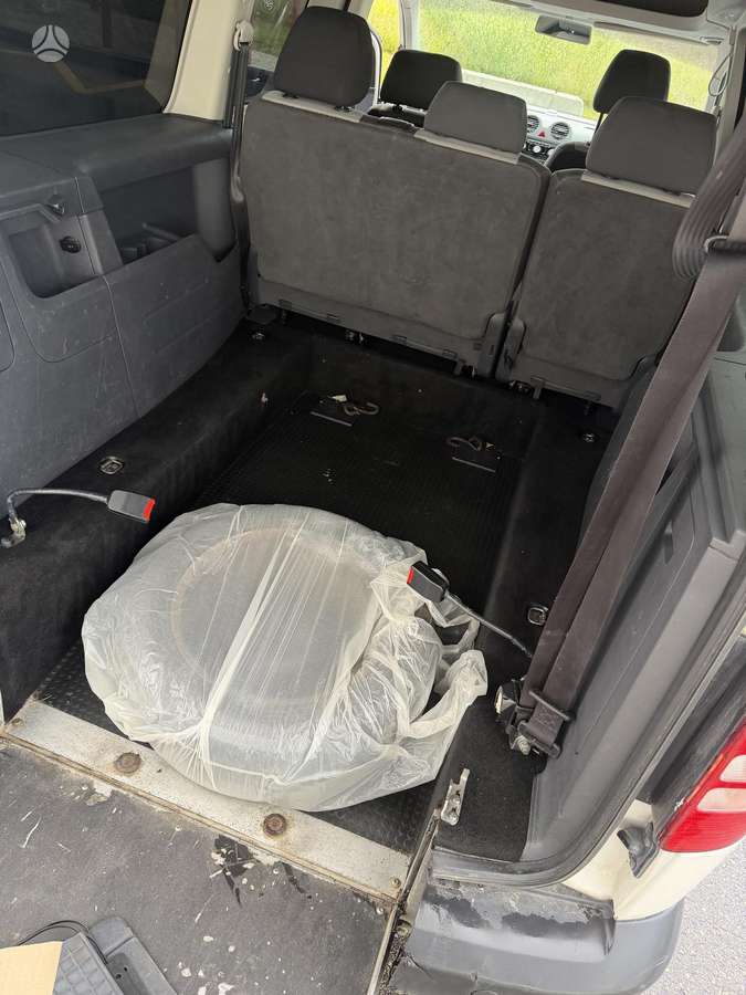 Volkswagen Caddy - 7