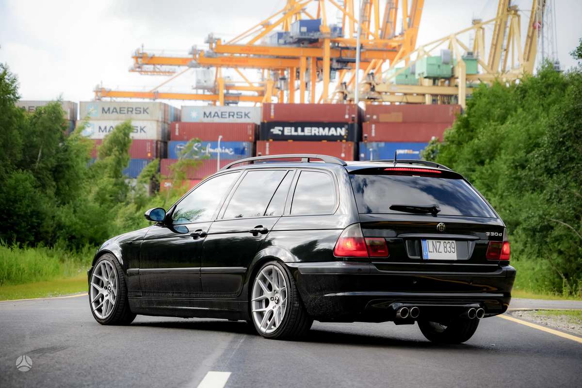 BMW 330, 2.9 l., universalas