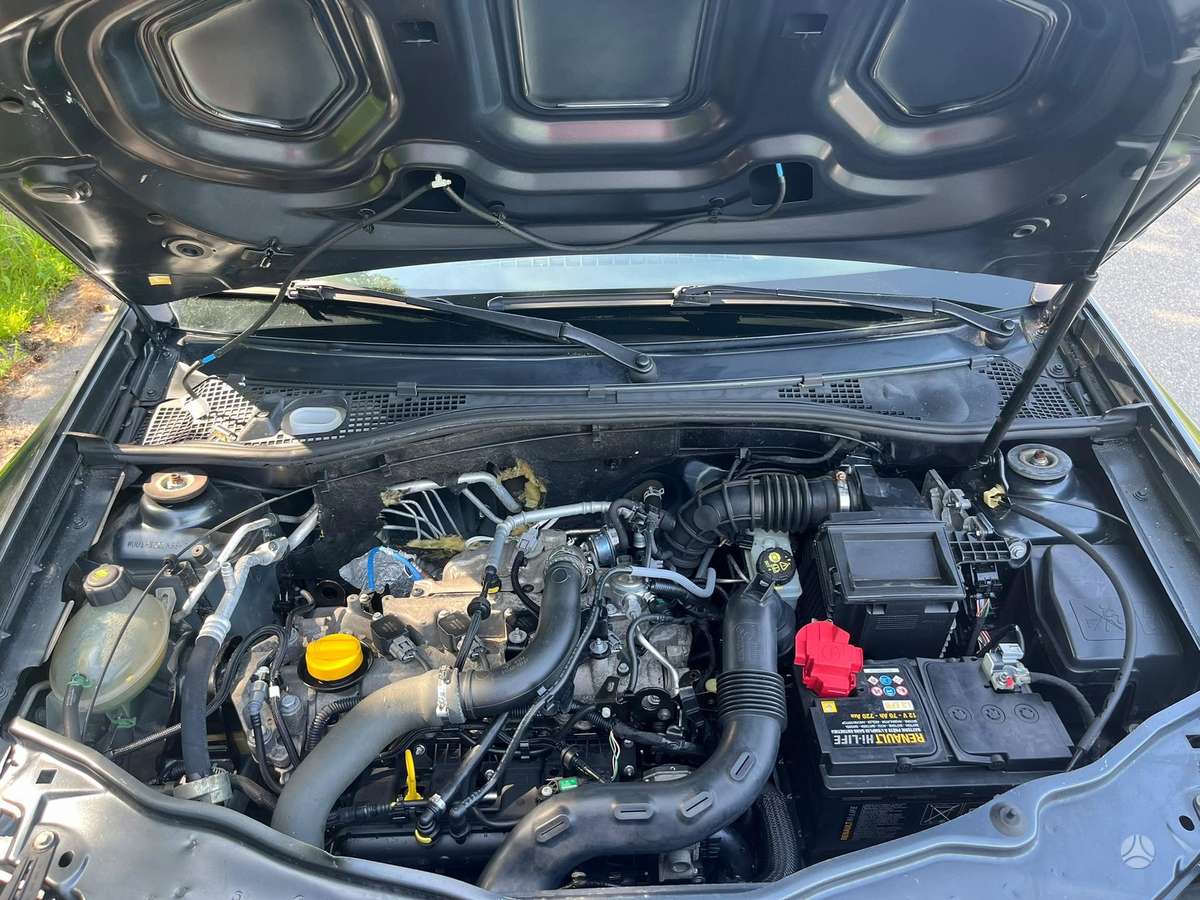 Dacia Duster, 1.2 l., Внедорожник / Кроссовер