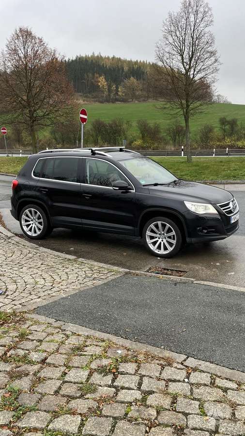 Volkswagen Tiguan - 3