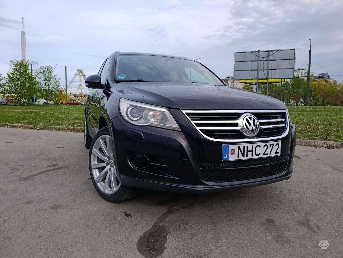 Volkswagen Tiguan - 9