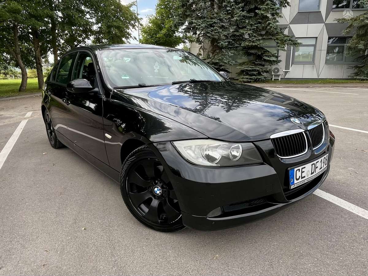 BMW 320, 2.0 l., Седан