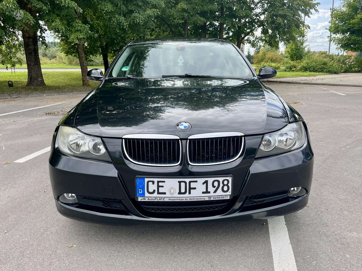 BMW 320, 2.0 l., Седан