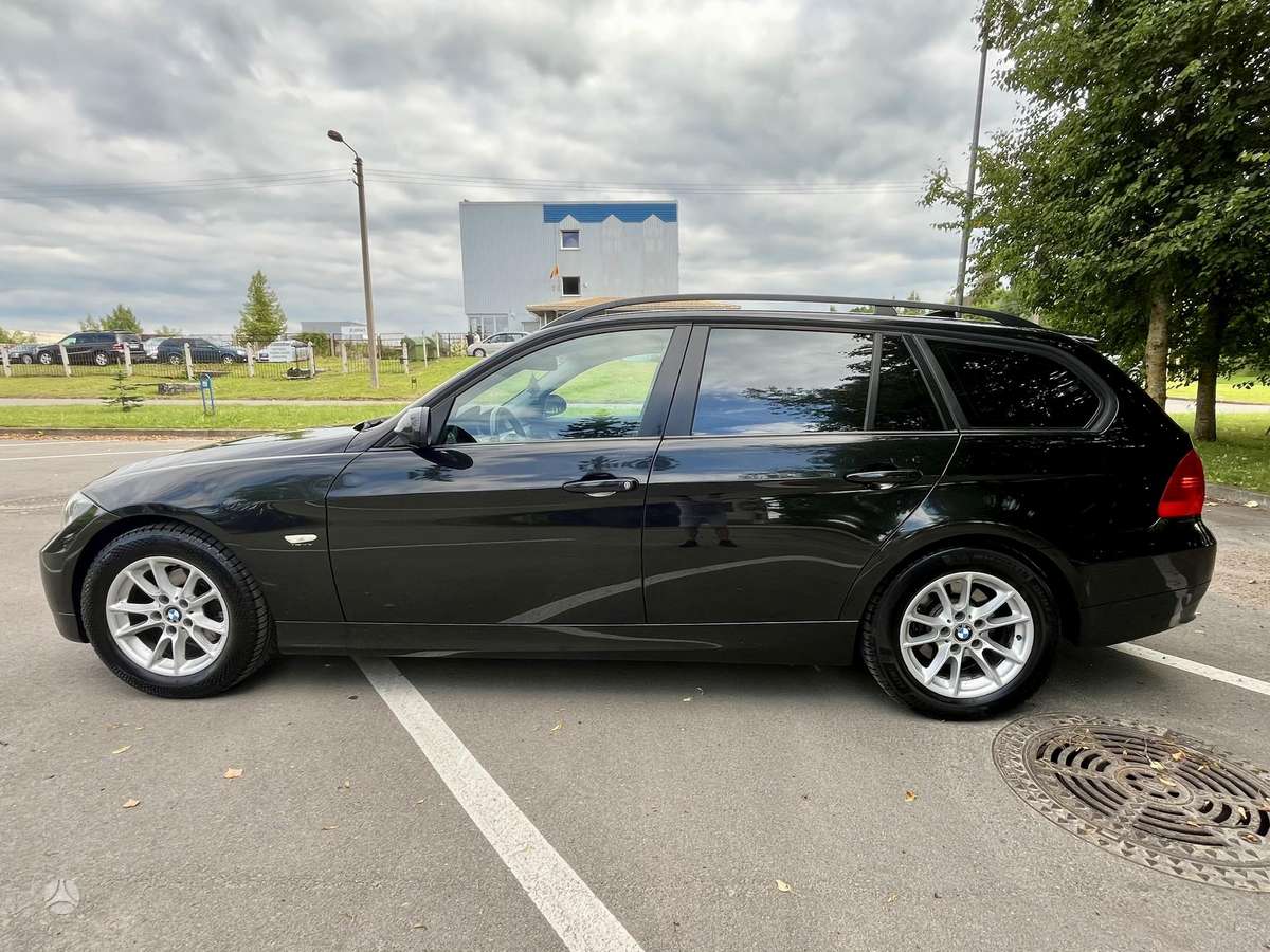 BMW 320, 2.0 l., wagon