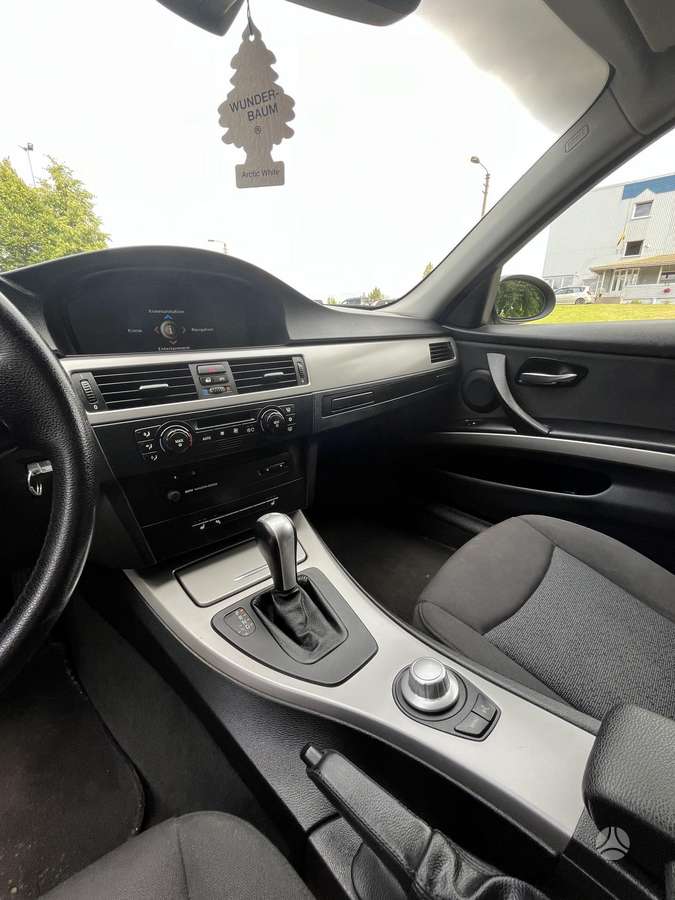 BMW 320, 2.0 l., wagon