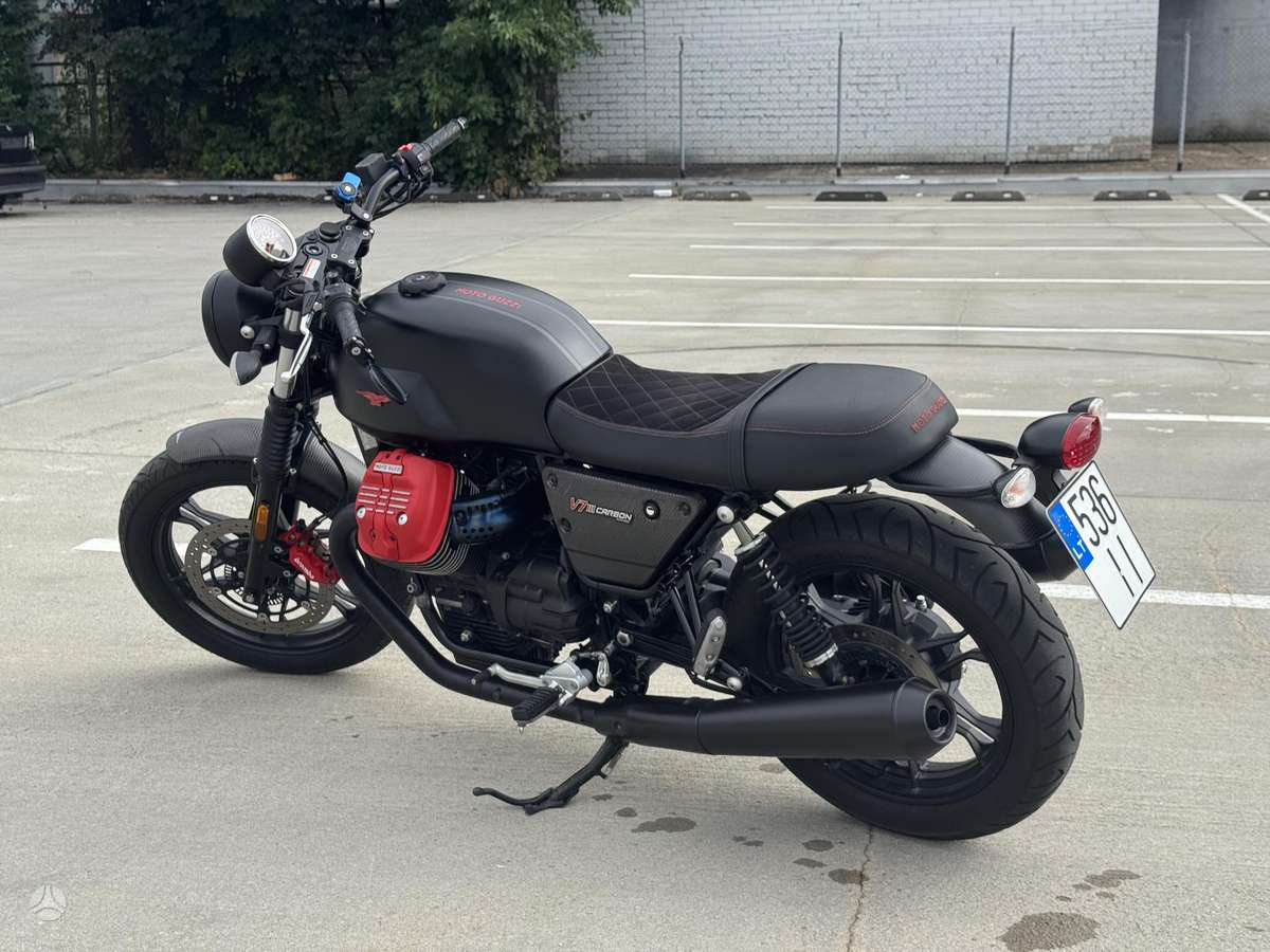 Moto Guzzi V7 744cc, street / classic