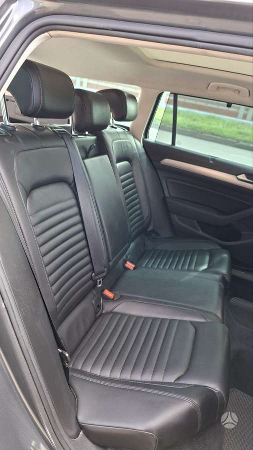 Volkswagen Passat, 2.0 l., Универсал