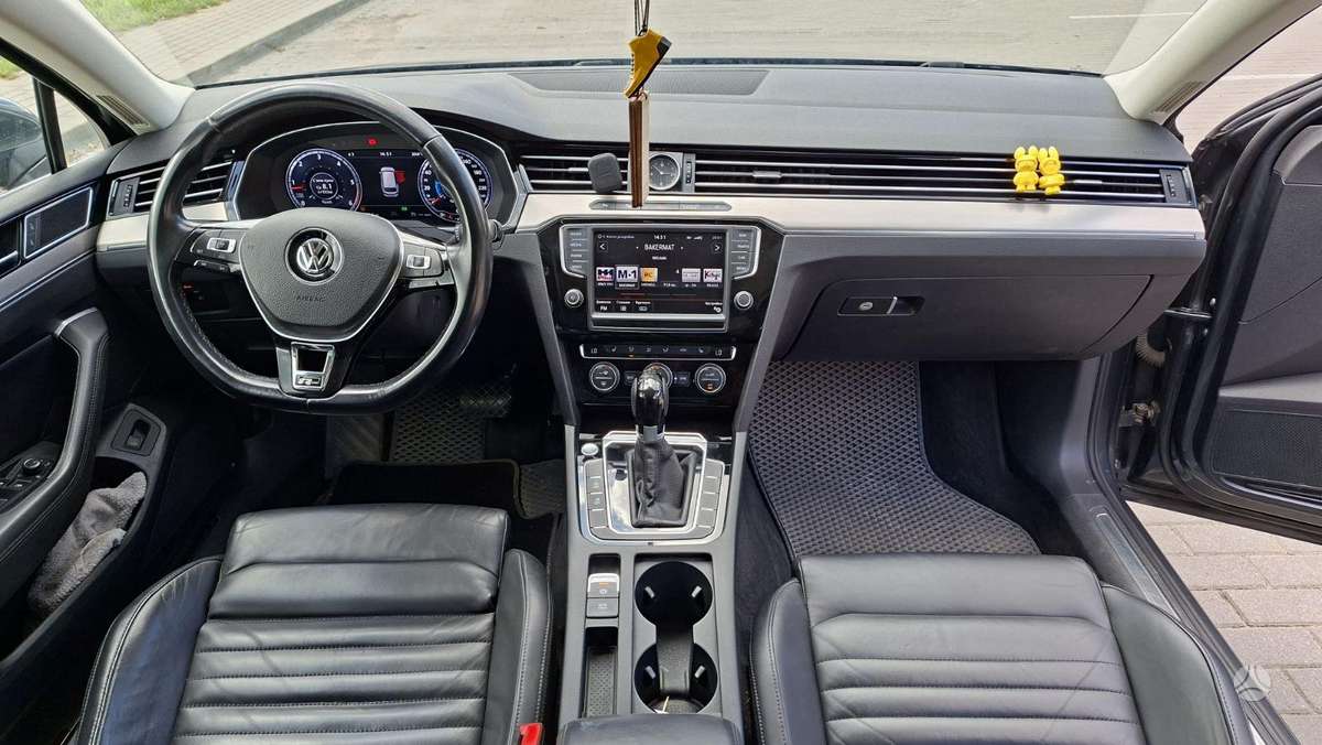 Volkswagen Passat, 2.0 l., Универсал