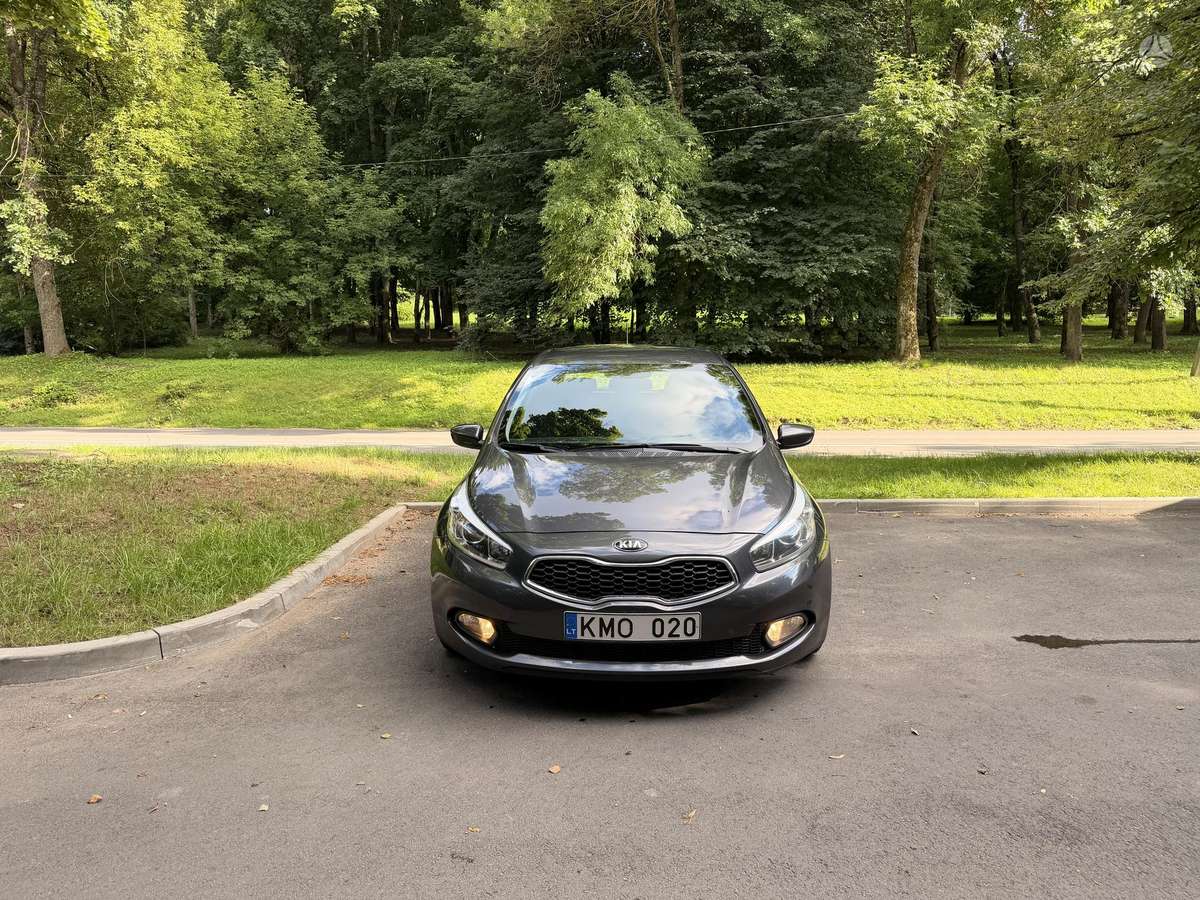 Kia Ceed, 1.6 l., Хэтчбек