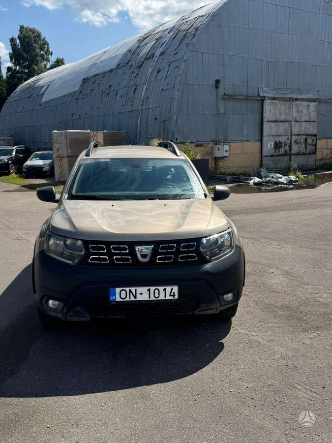 Dacia Duster, Внедорожник / Кроссовер