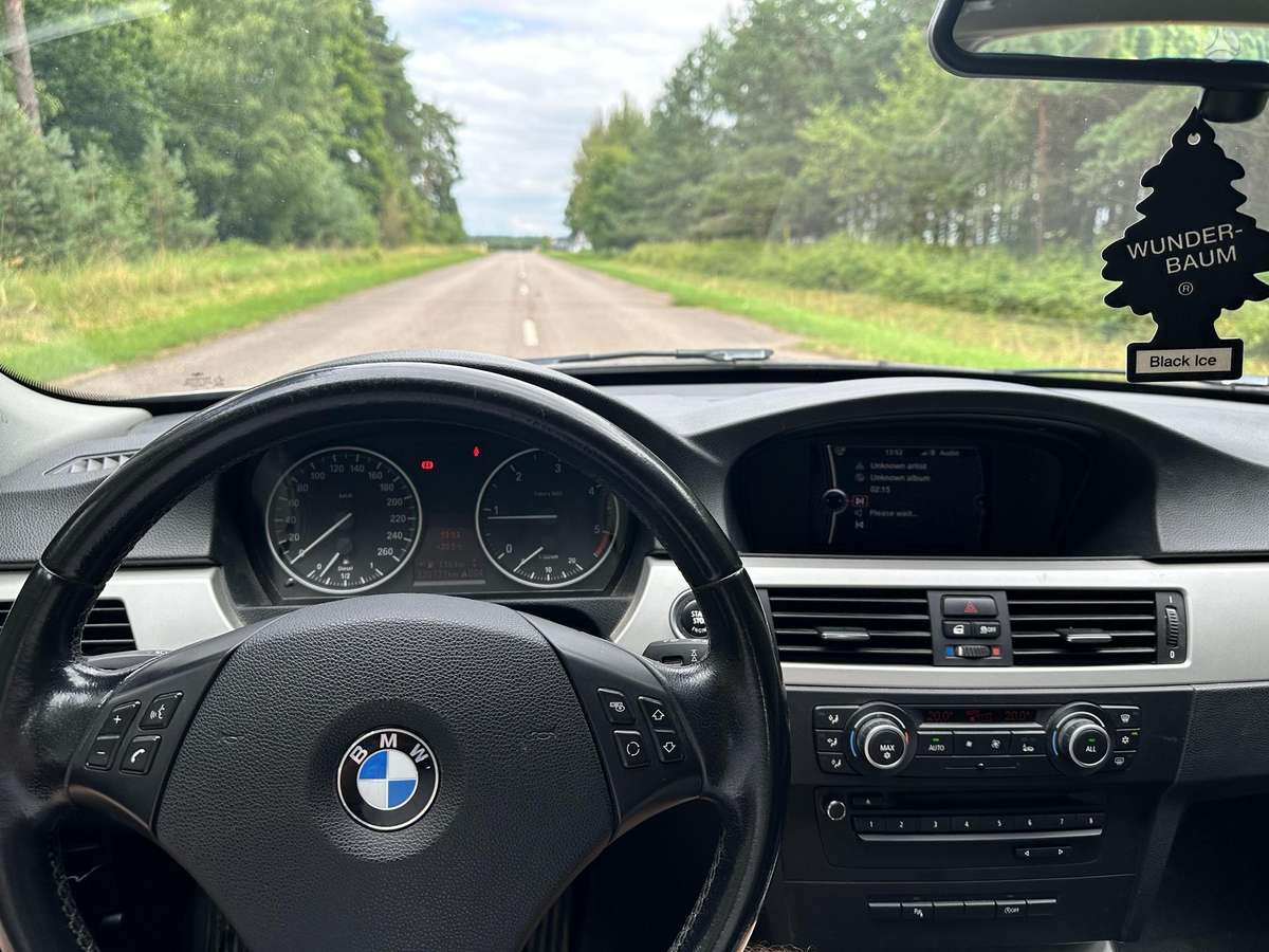BMW 318, 2.0 l., Универсал