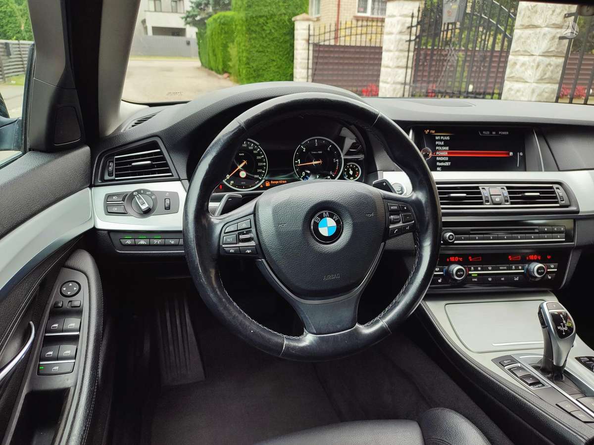 BMW 520, 2.0 l., wagon