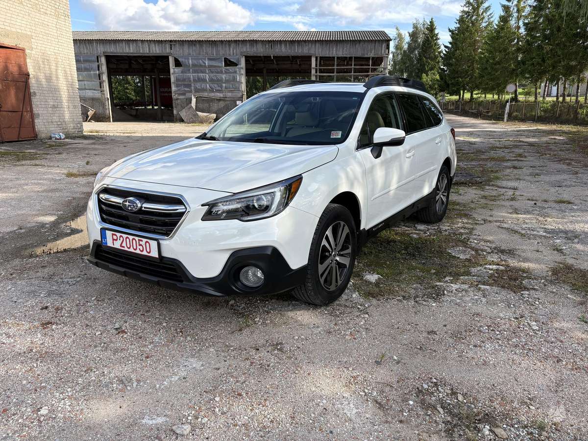 Subaru Outback - 1