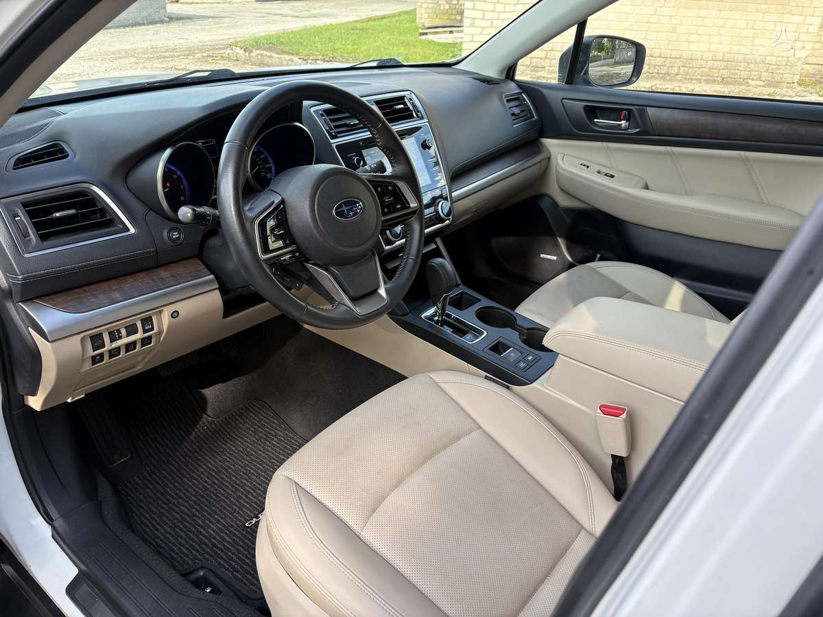 Subaru Outback - 10