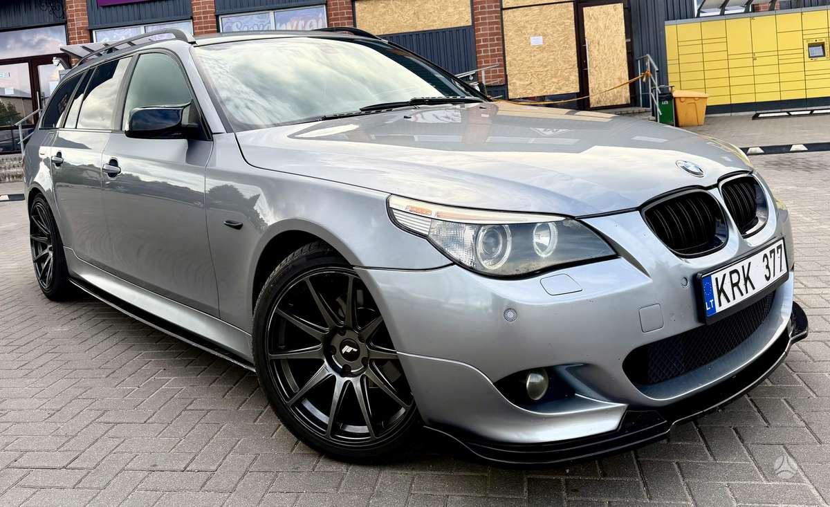 BMW 525, Универсал
