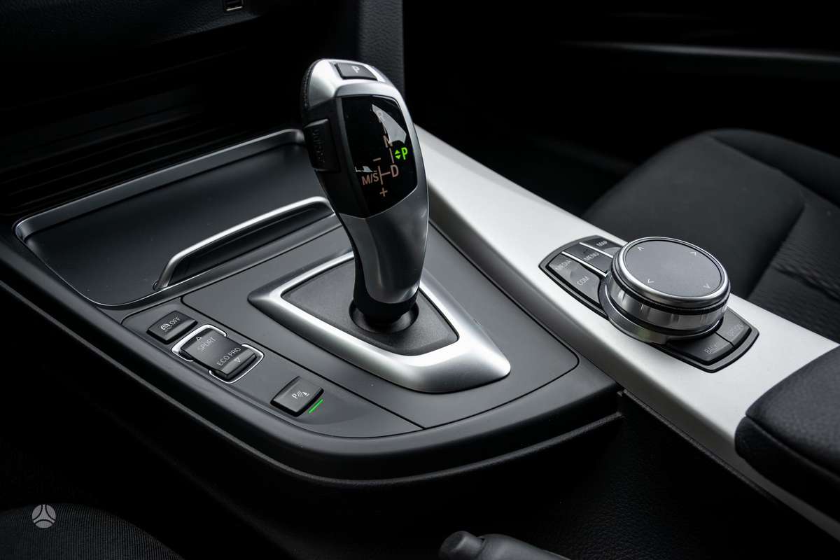 BMW 320, 2.0 l., Универсал