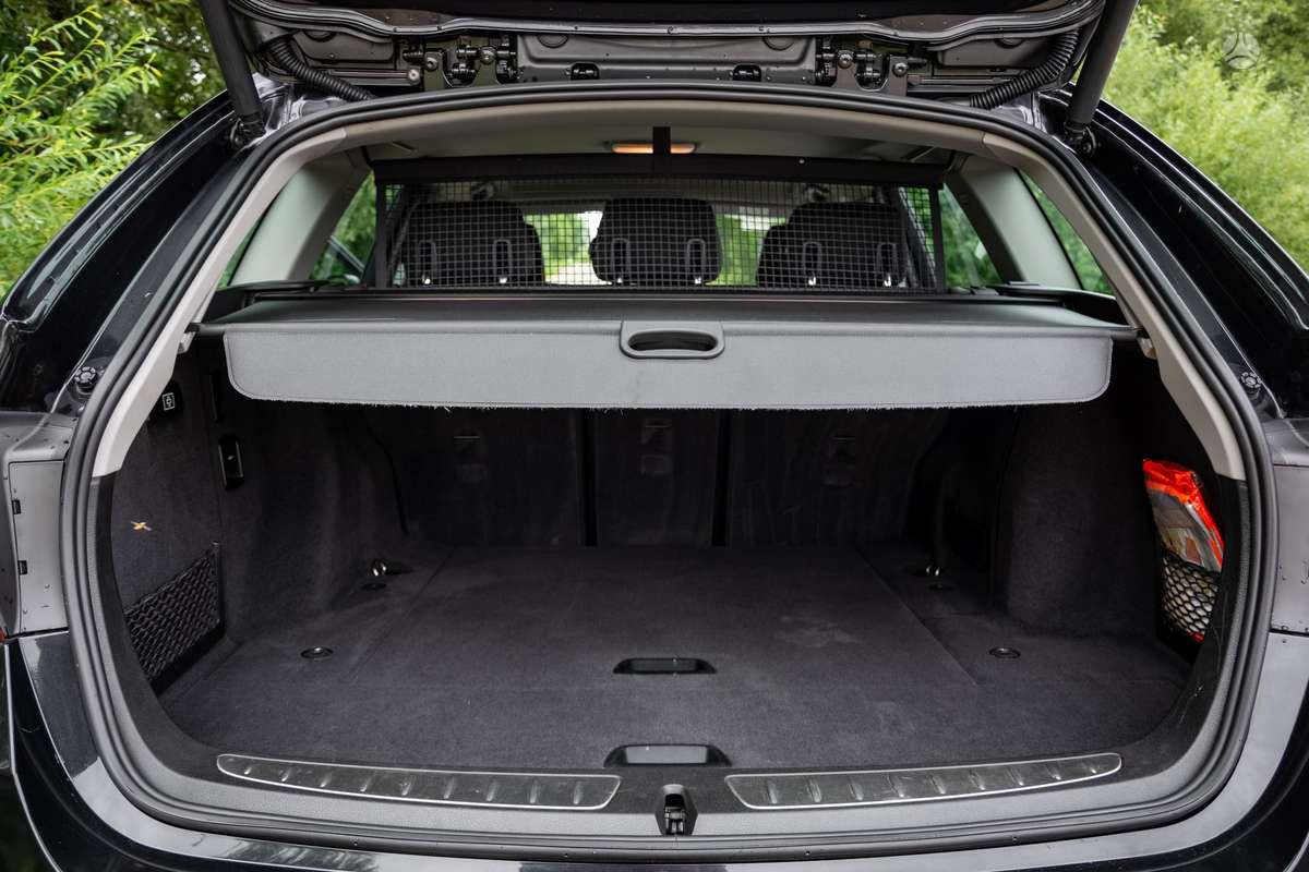 BMW 320, 2.0 l., Универсал