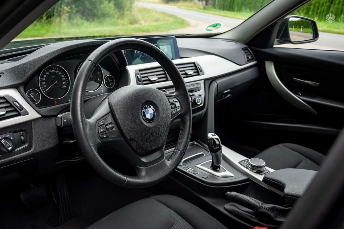 BMW 320, 2.0 l., universalas