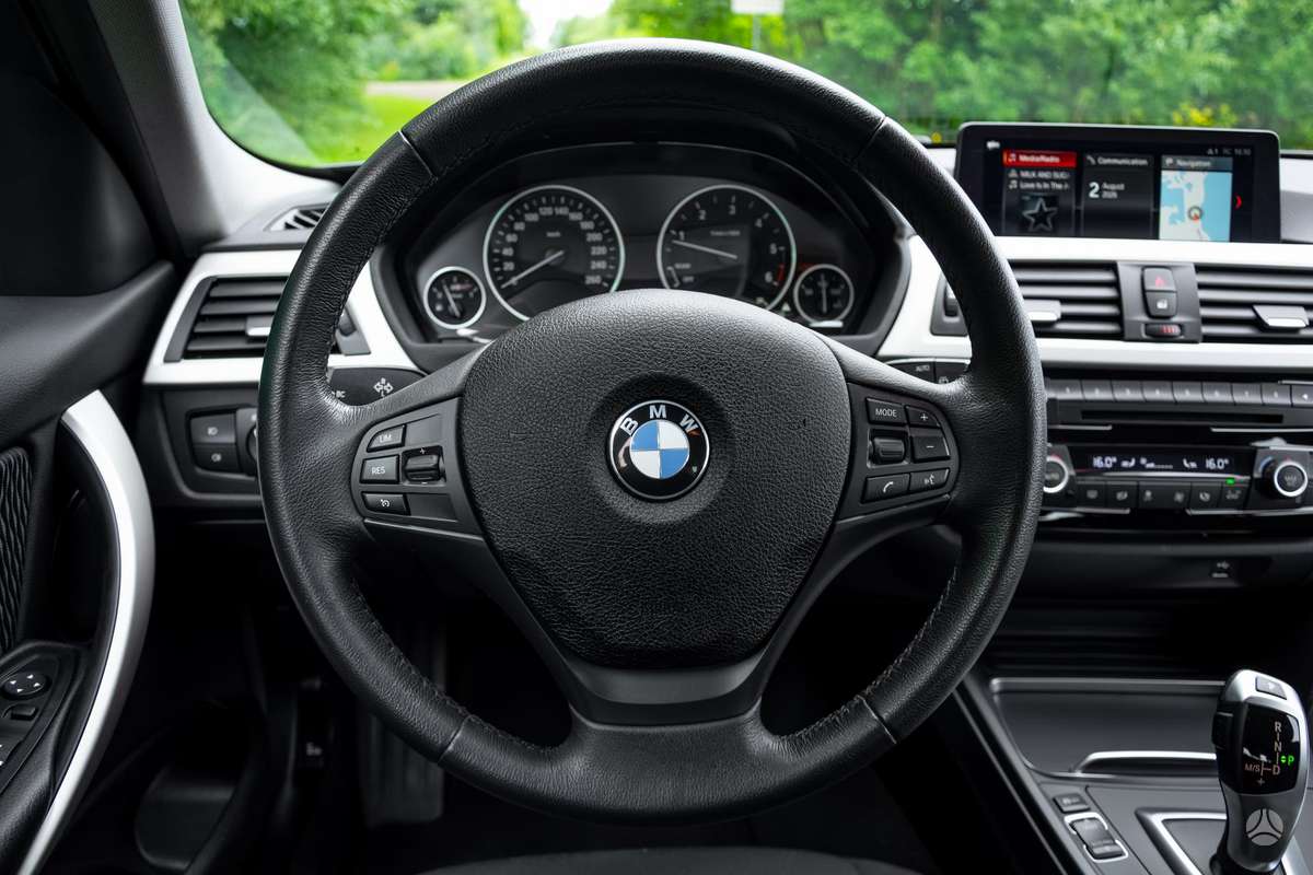BMW 320, 2.0 l., universalas