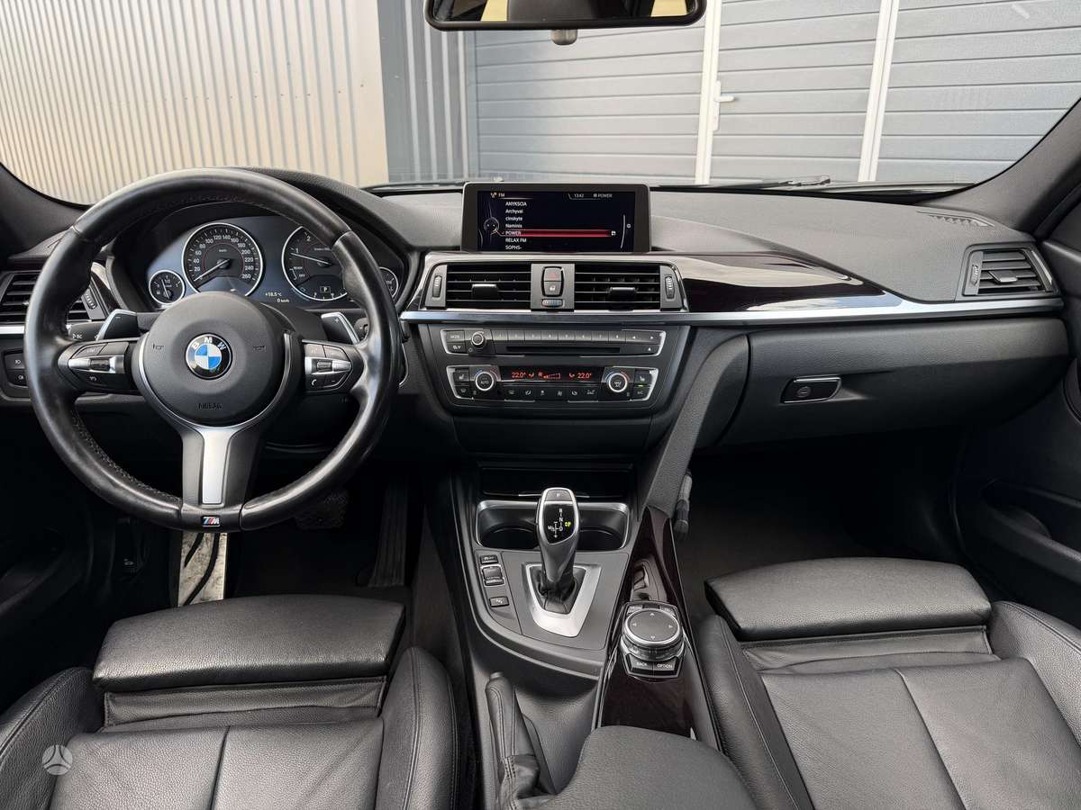 BMW 320, 2.0 l., Универсал
